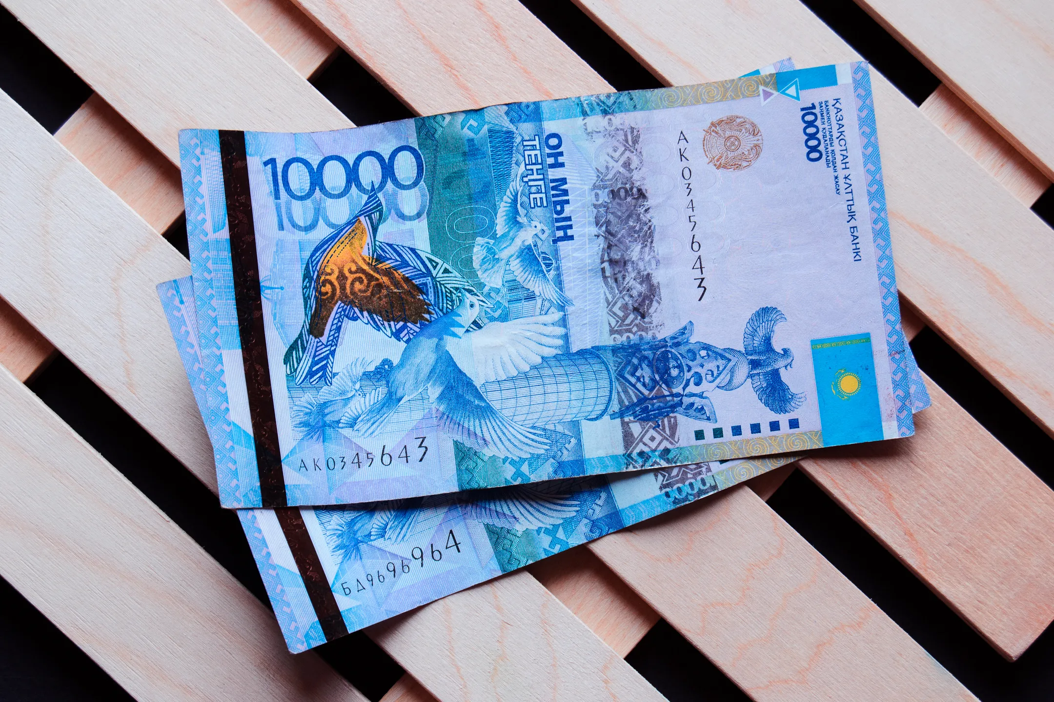 Курс провел неделю в коридоре 377-379 тенге за доллар - Image Kapital.kz