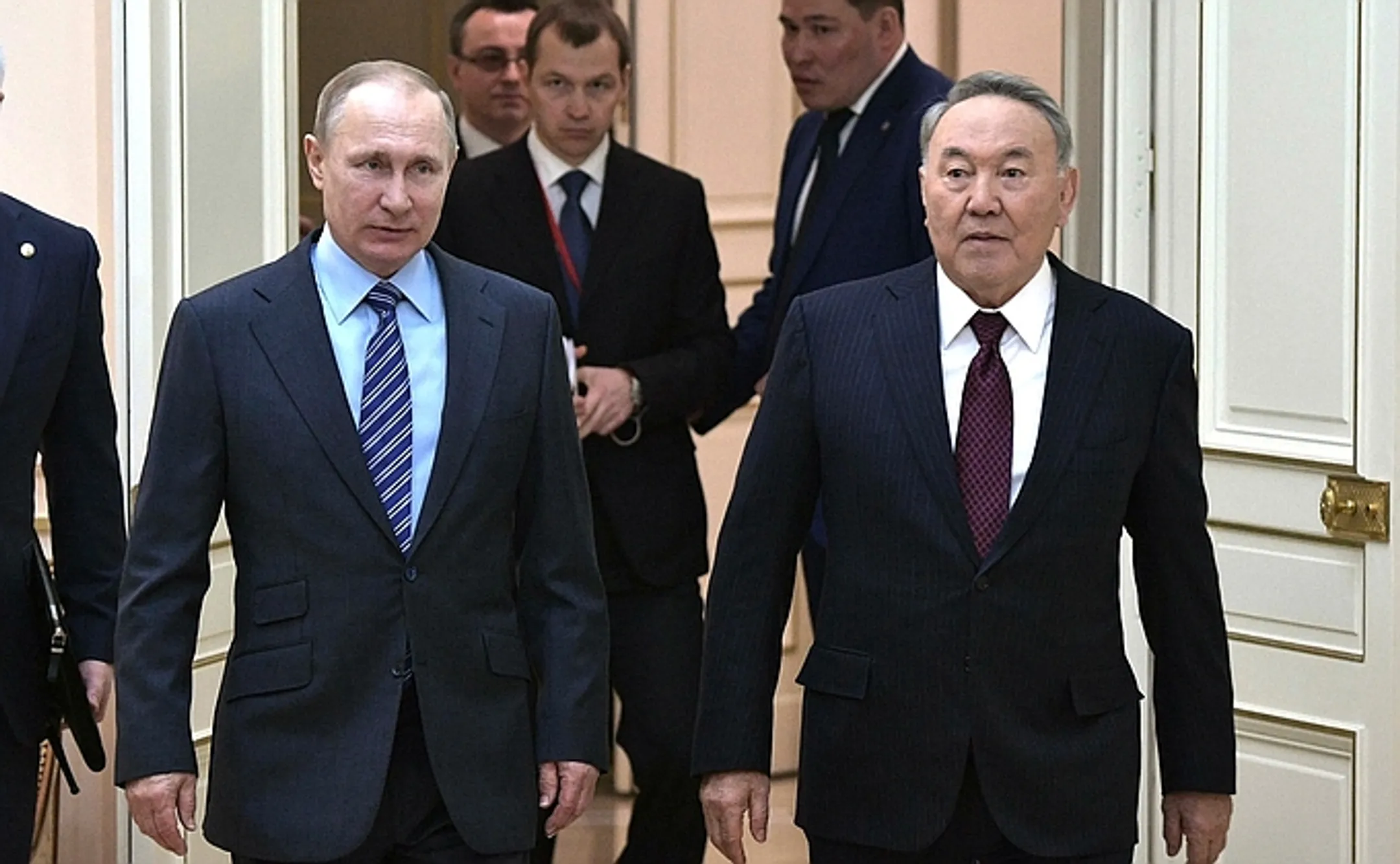 Владимир Путин поблагодарил Президента РК за организацию межсирийских переговоров - Image Kapital.kz