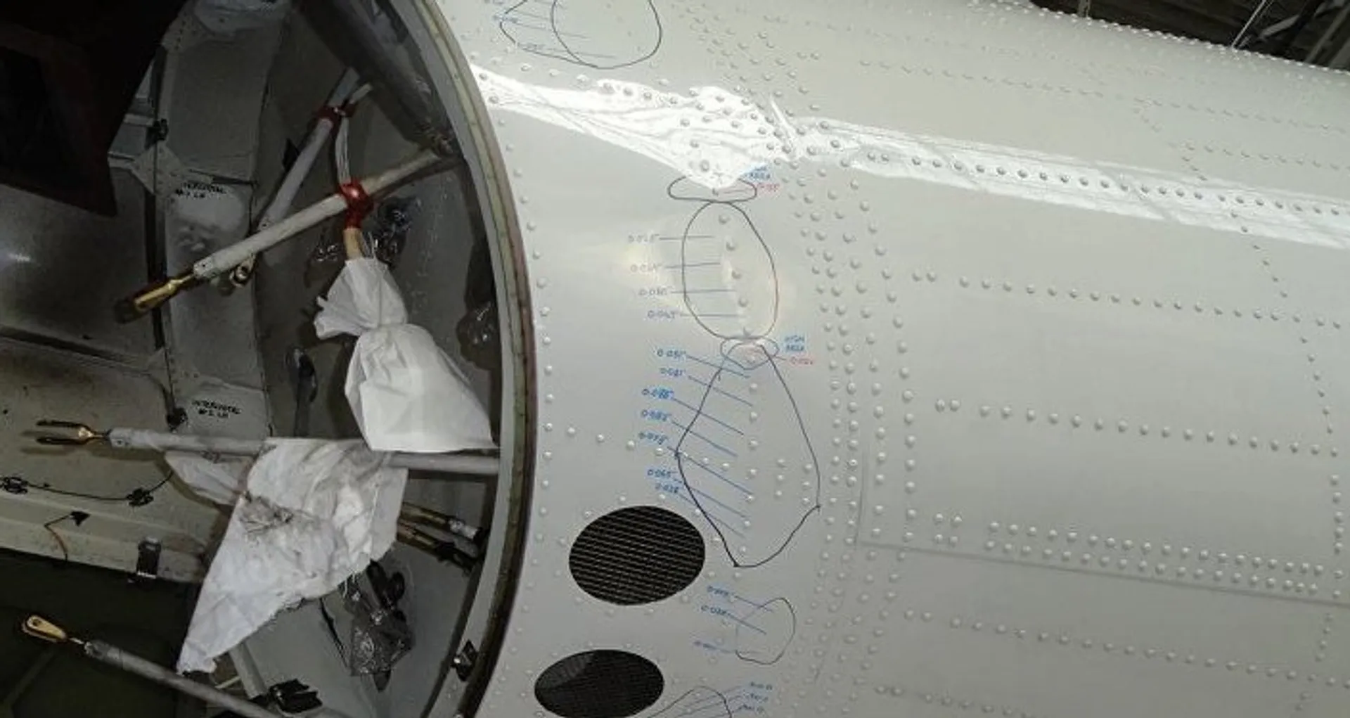 Капитал - Qazaq Air выясняет причины повреждения одного из своих самолетов