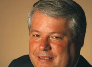 Капитал - Из Apple уходит финансовый директор