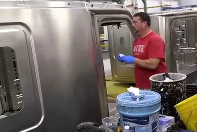 Daimler уволит более тысячи рабочих в США