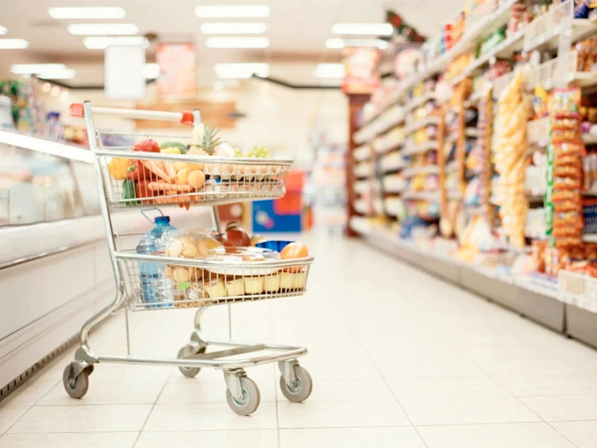 Капитал - Объем розничной торговли вырос на 12,8%