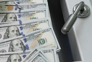 Капитал - Курс доллара растет третий день подряд