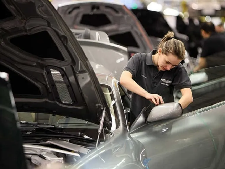 Капитал - У Aston Martin появятся новые модели