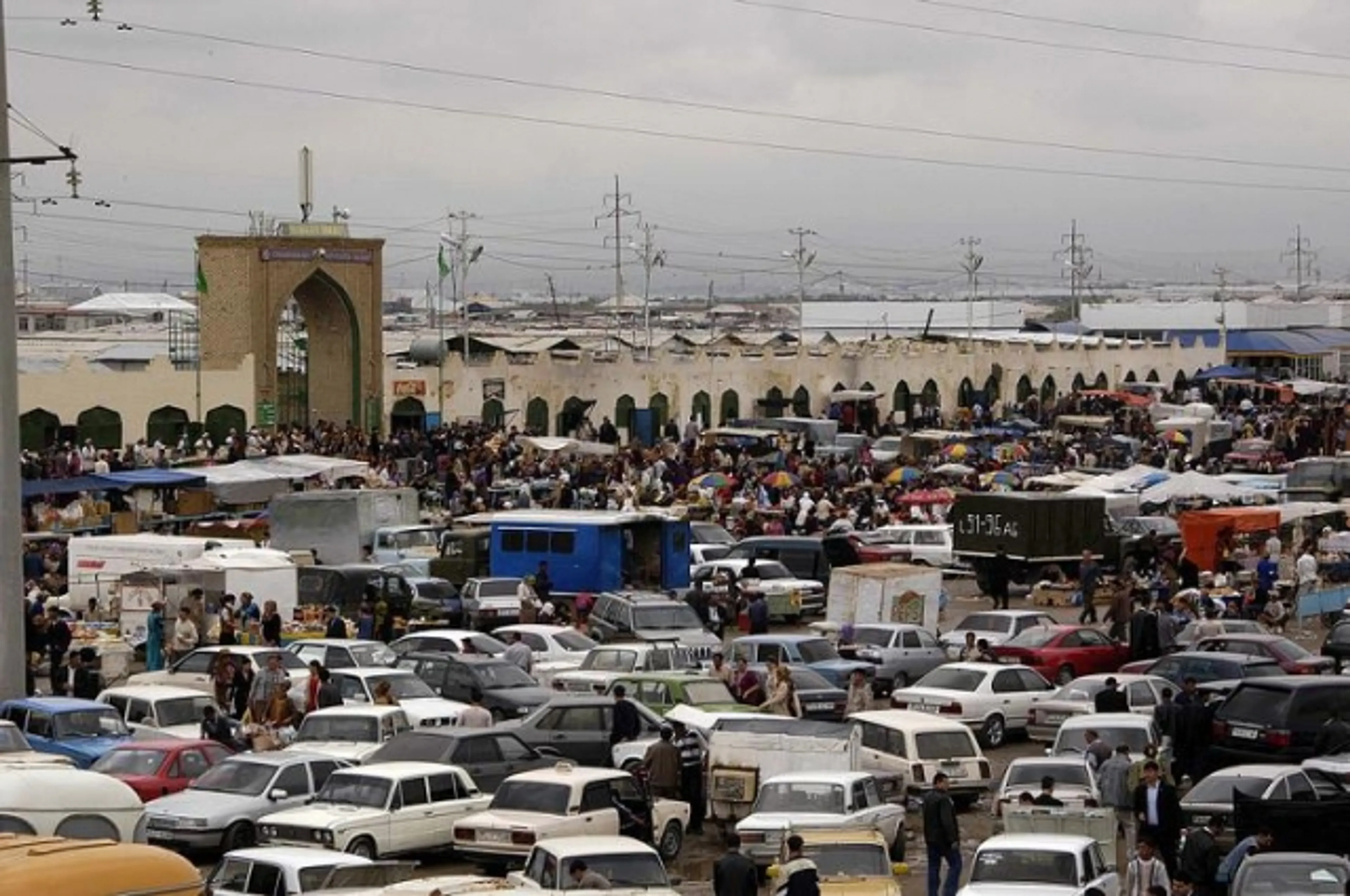 Капитал - Власти Туркмении отменили бесплатный бензин