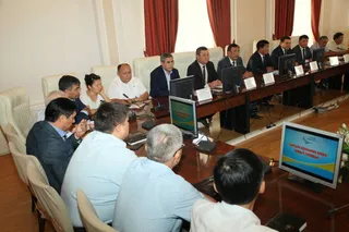 Капитал - В альма-матер Южно-Казахстанской области поддержали переход на латиницу