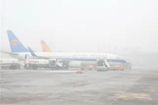 Капитал - Более 6 тысяч человек не могут вылететь из аэропорта Урумчи