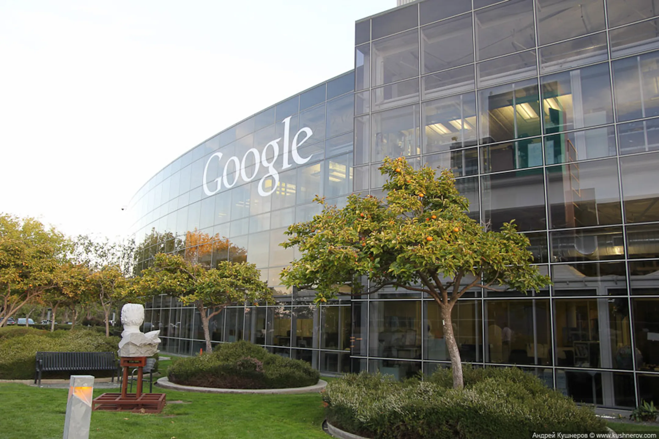 Google оштрафовали на рекордные 4,34 млрд евро - Image Kapital.kz
