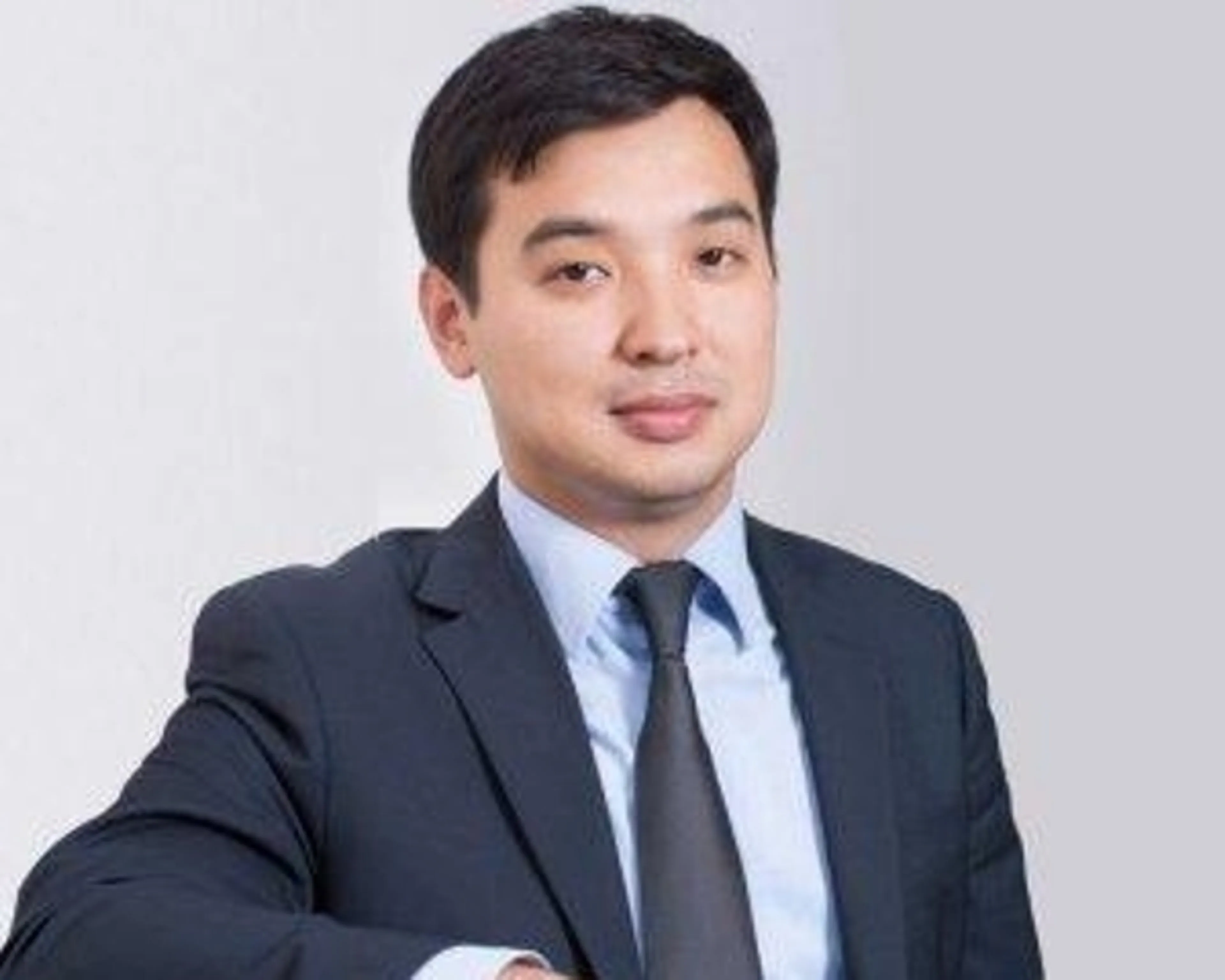 Капитал - Назначен глава Республиканской общественной приемной Нұр Отан