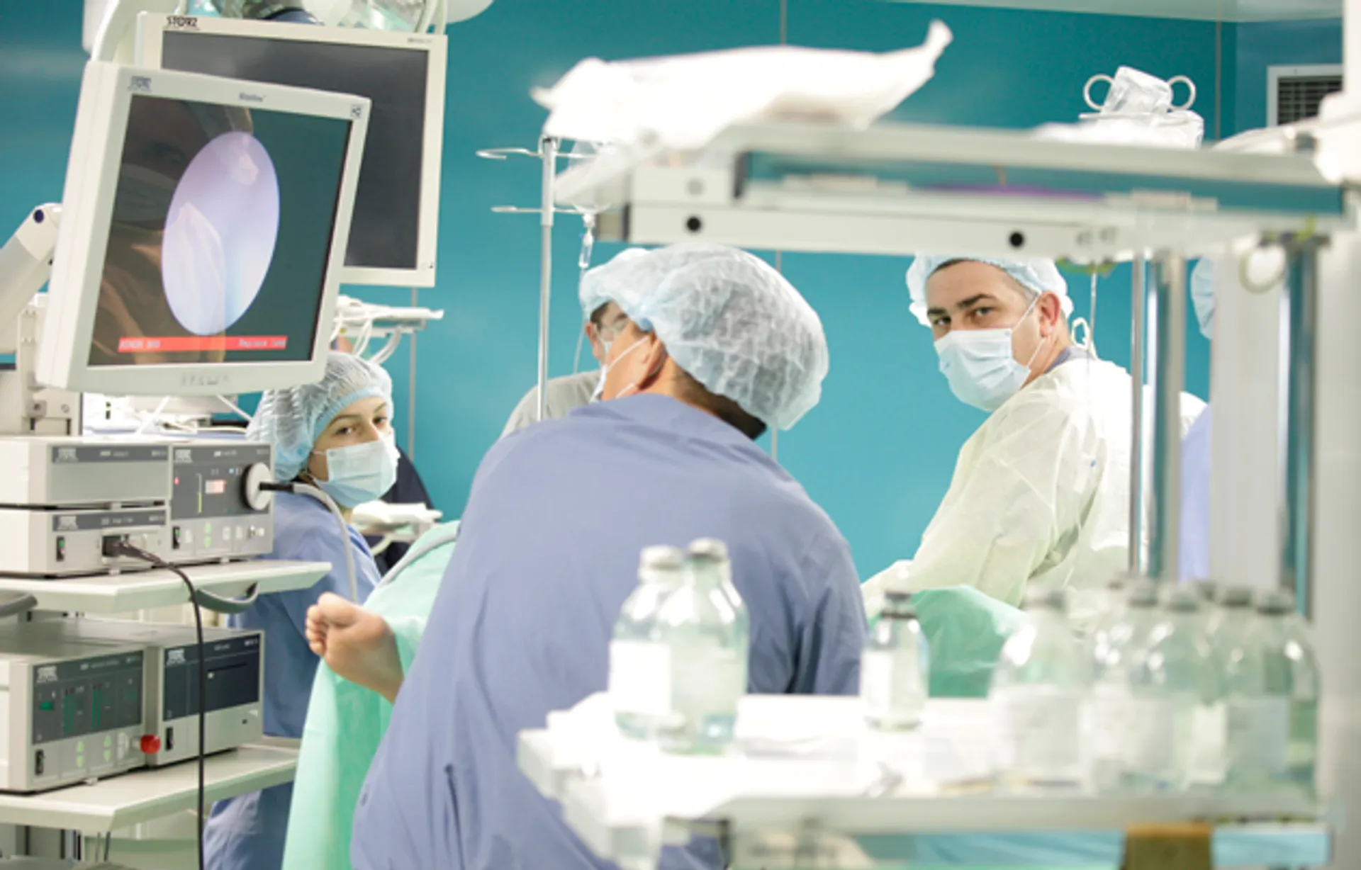 Капитал - Взрыв в лицее: пятеро человек находятся в реанимации