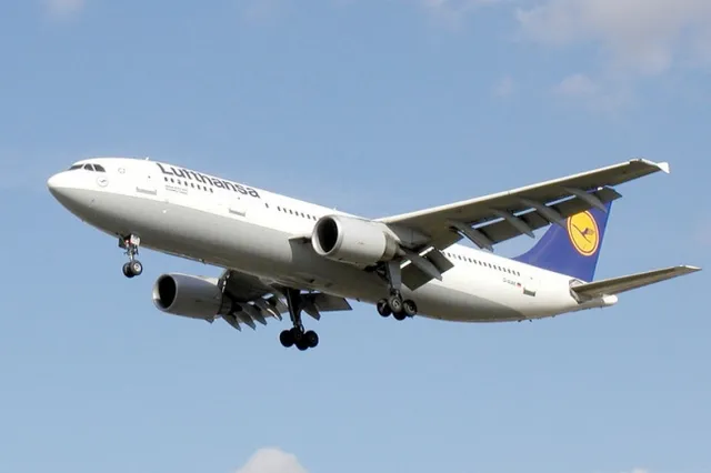Lufthansa согласилась повысить зарплату персоналу