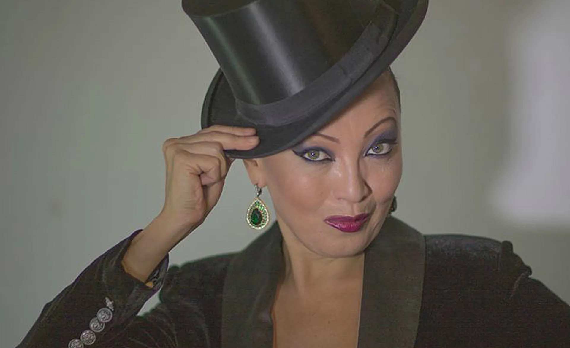 Капитал - Скончалась известная казахстанская певица Жанна Саттарова