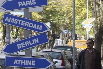 В ЕС заявили о возможной отмене виз для Украины и Грузии в 2016 году