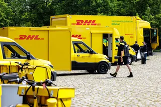 Капитал - Deutsche Post DHL сменит название на DHL Group