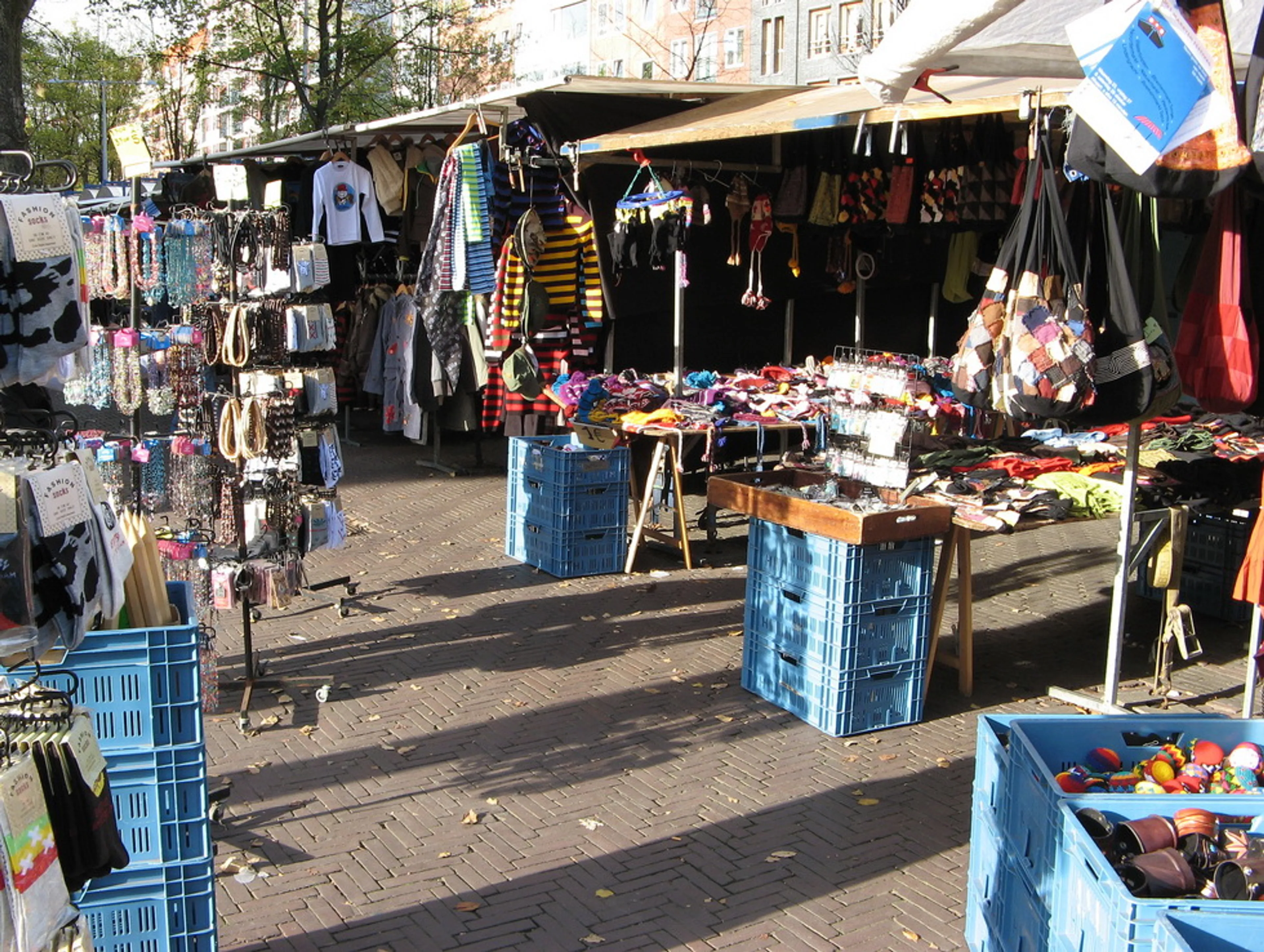 Капитал - В Алматы на следующей неделе снесут три рынка