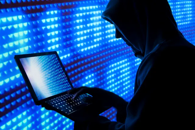 Как защитить себя и близких в интернете?