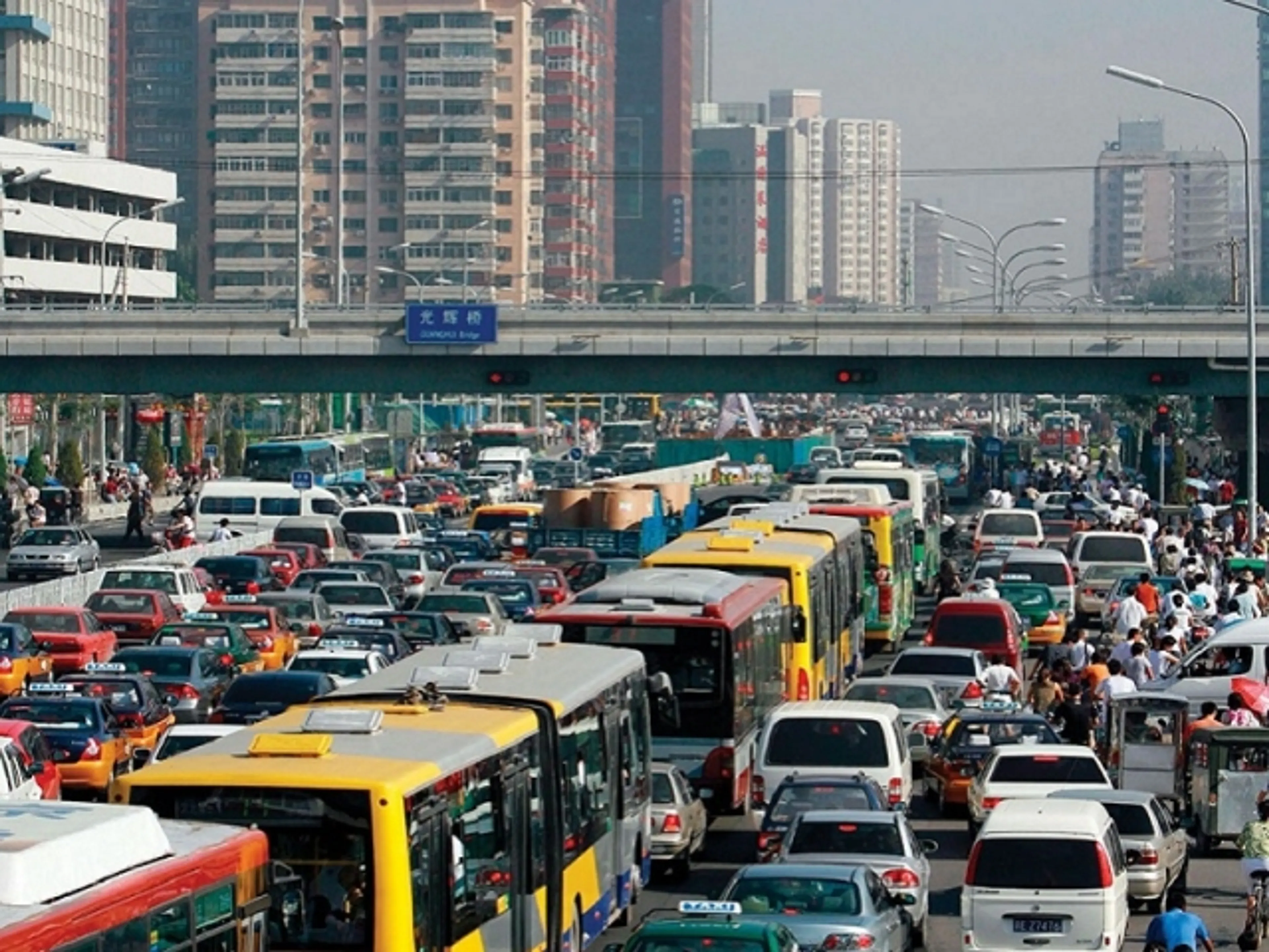 Капитал - В Китае ограничат покупку машин из-за пробок