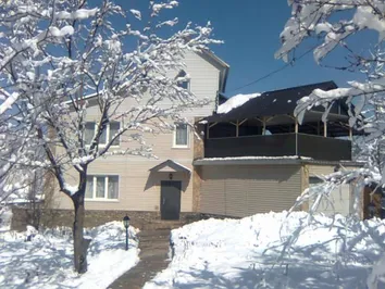 Цены на частные дома в Алматы снижались в 2012 году