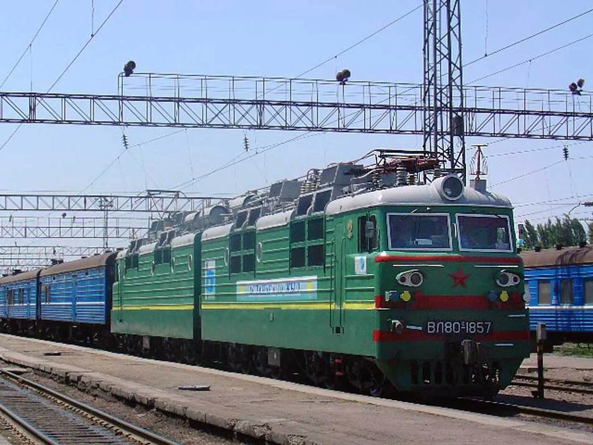 Капитал - Ж/д билеты подорожают на 12%