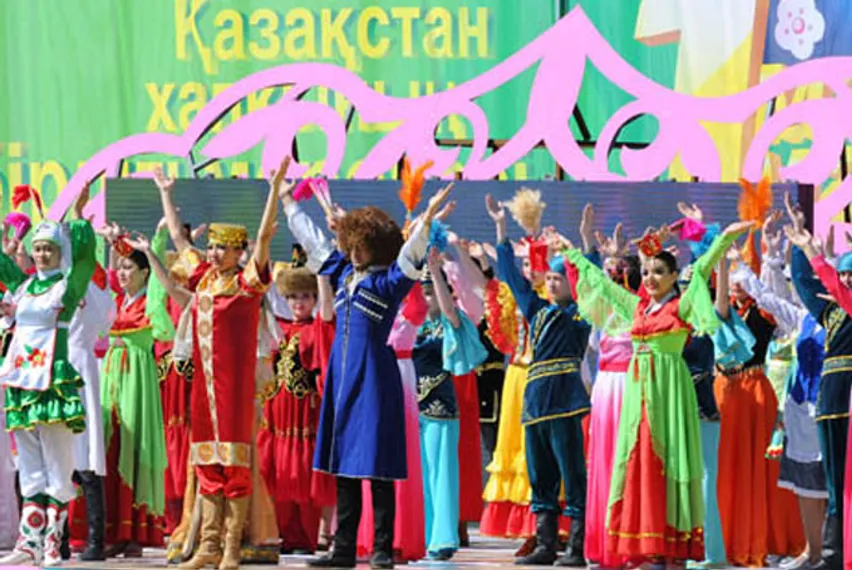 Капитал - 5 дней отдохнут казахстанцы на майские праздники