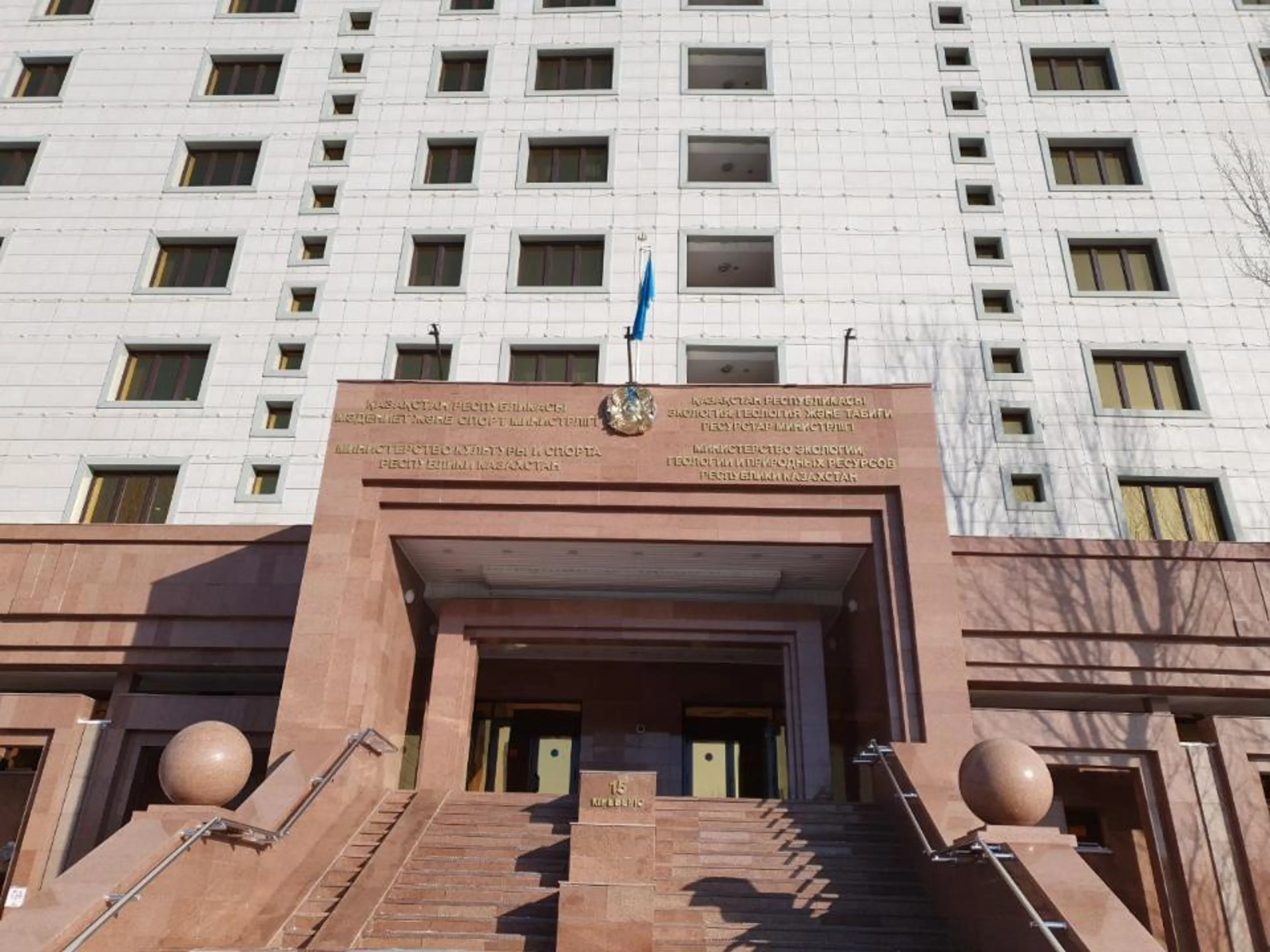 Капитал - Проблема проката голливудских фильмов в РК будет решена