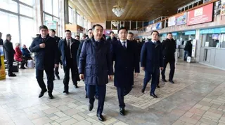 Капитал - Премьер проверил ремонт взлетной полосы в Уральске