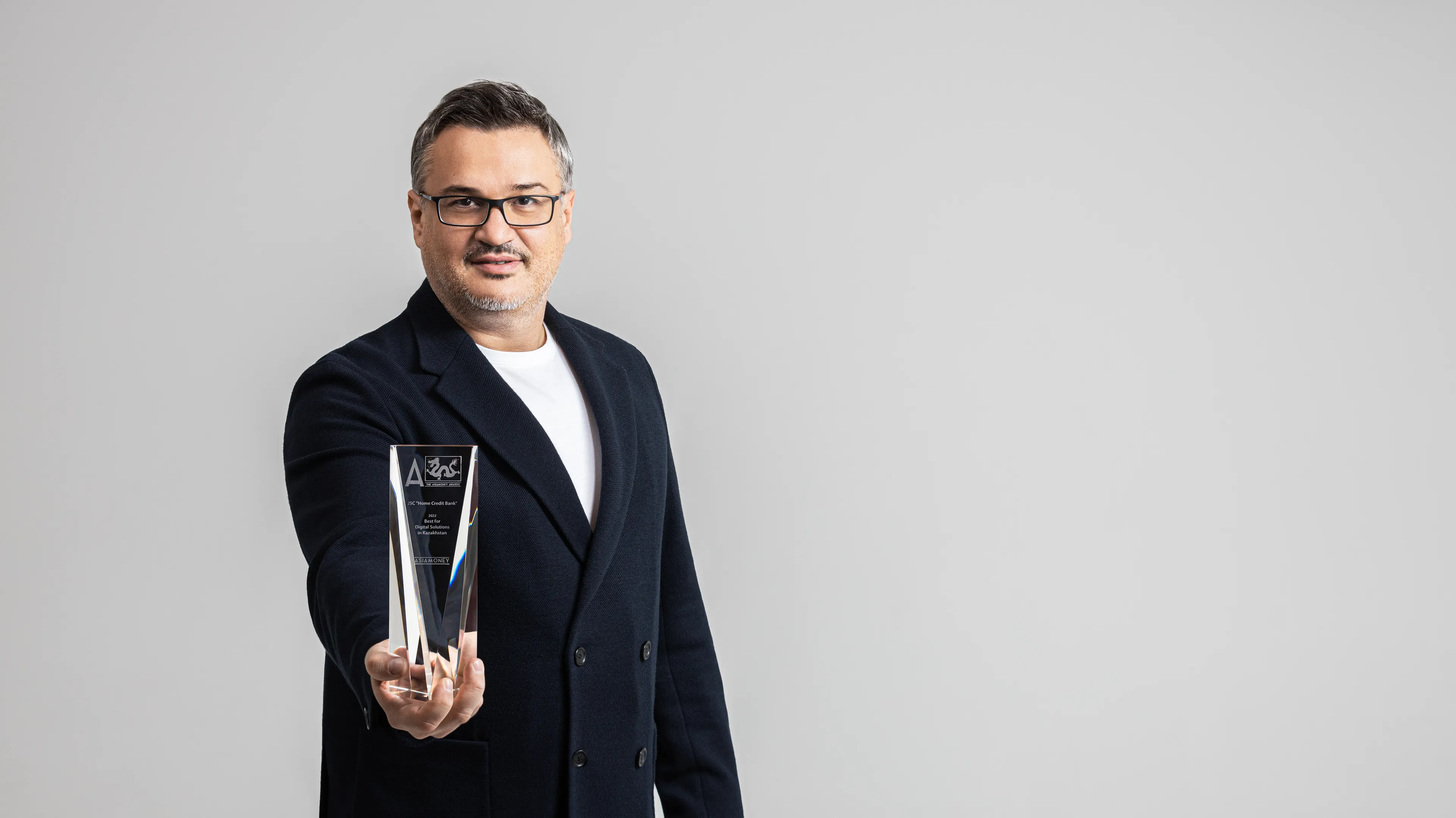 Капитал - Цифровые решения: Home Credit Bank признан лучшим по версии Asiamoney