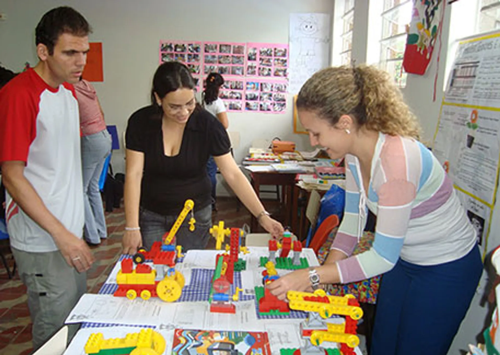 Капитал - LEGO хочет внедриться в казахстанское образование