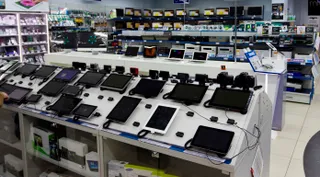 Капитал - Казахстанцы дарят на Новый год ноутбуки и планшеты