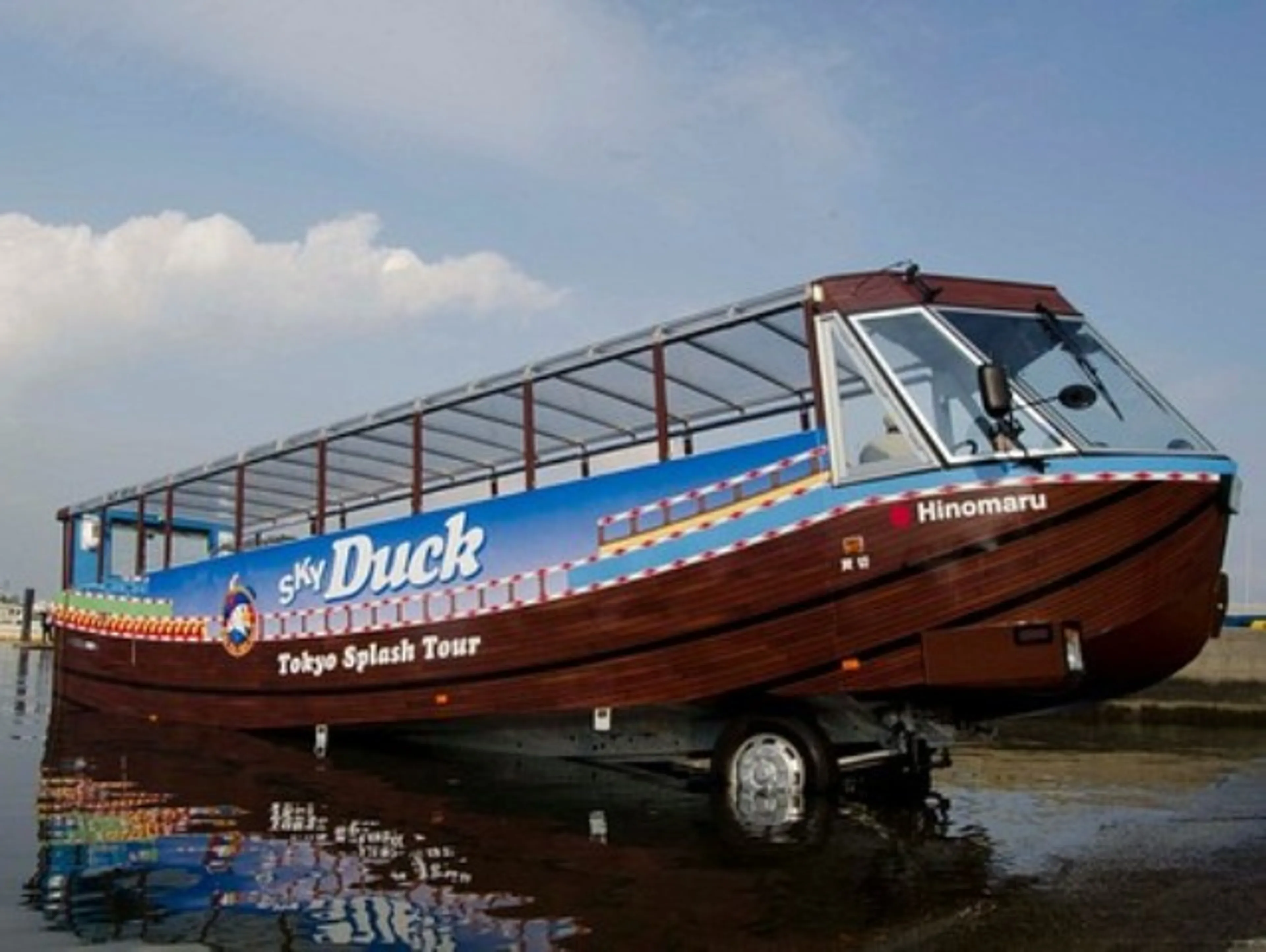 Капитал - В Токио появились туристические автобусы-амфибии