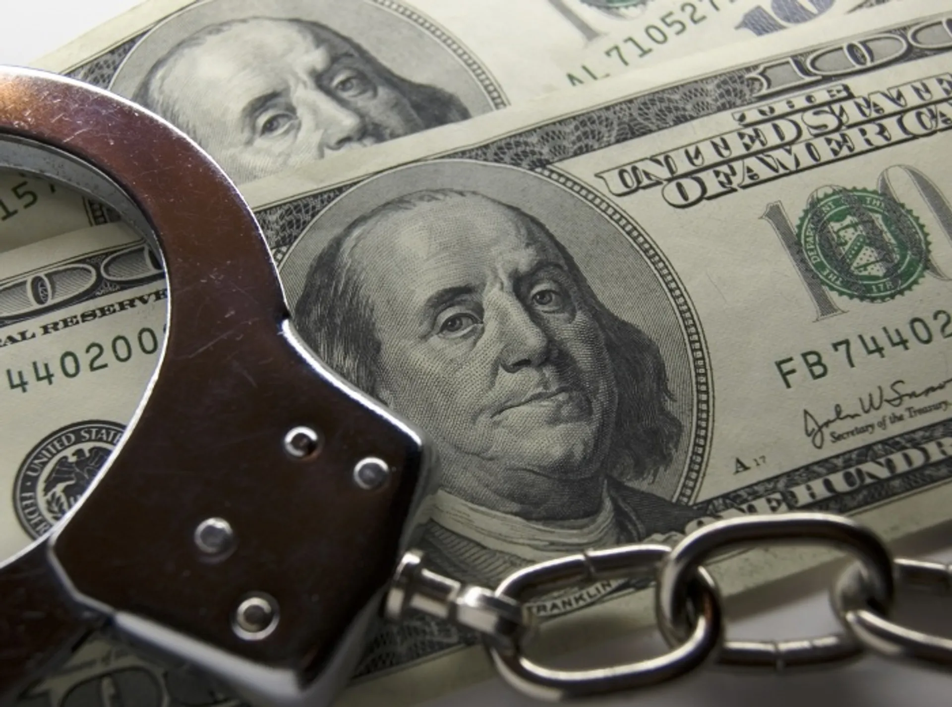 Капитал - Уголовная ответственность за обещание дать взятку?