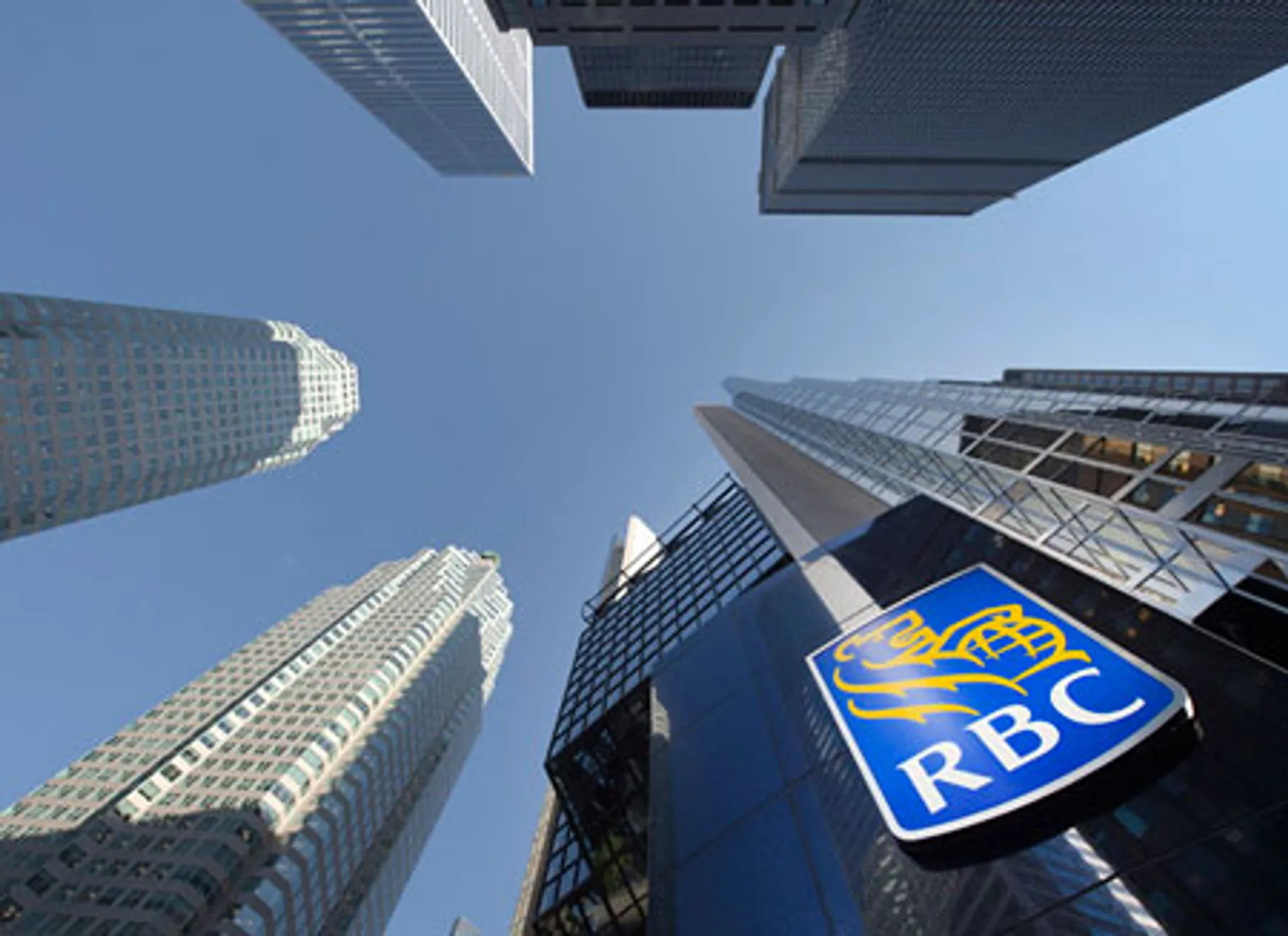 Капитал - Для спасения банков Британии понадобятся миллиарды фунтов