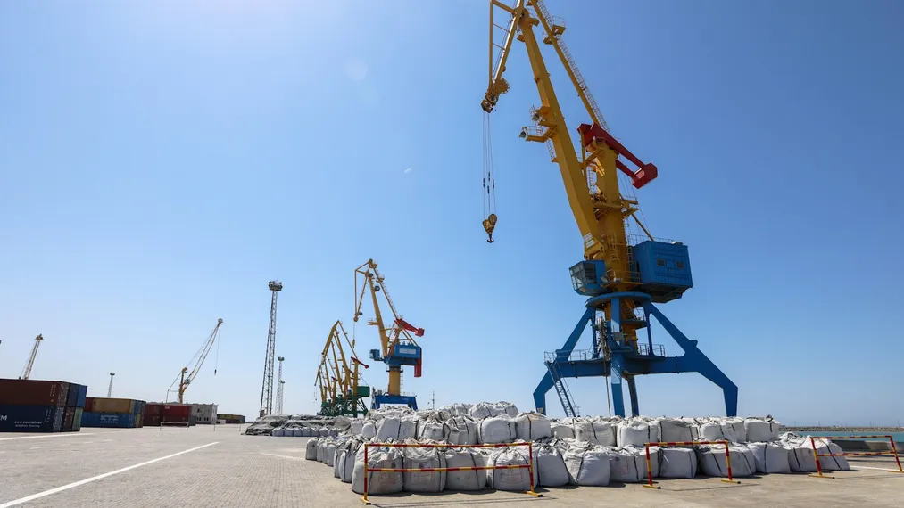 Капитал - Увеличить загрузку морских портов поручил Алихан Смаилов