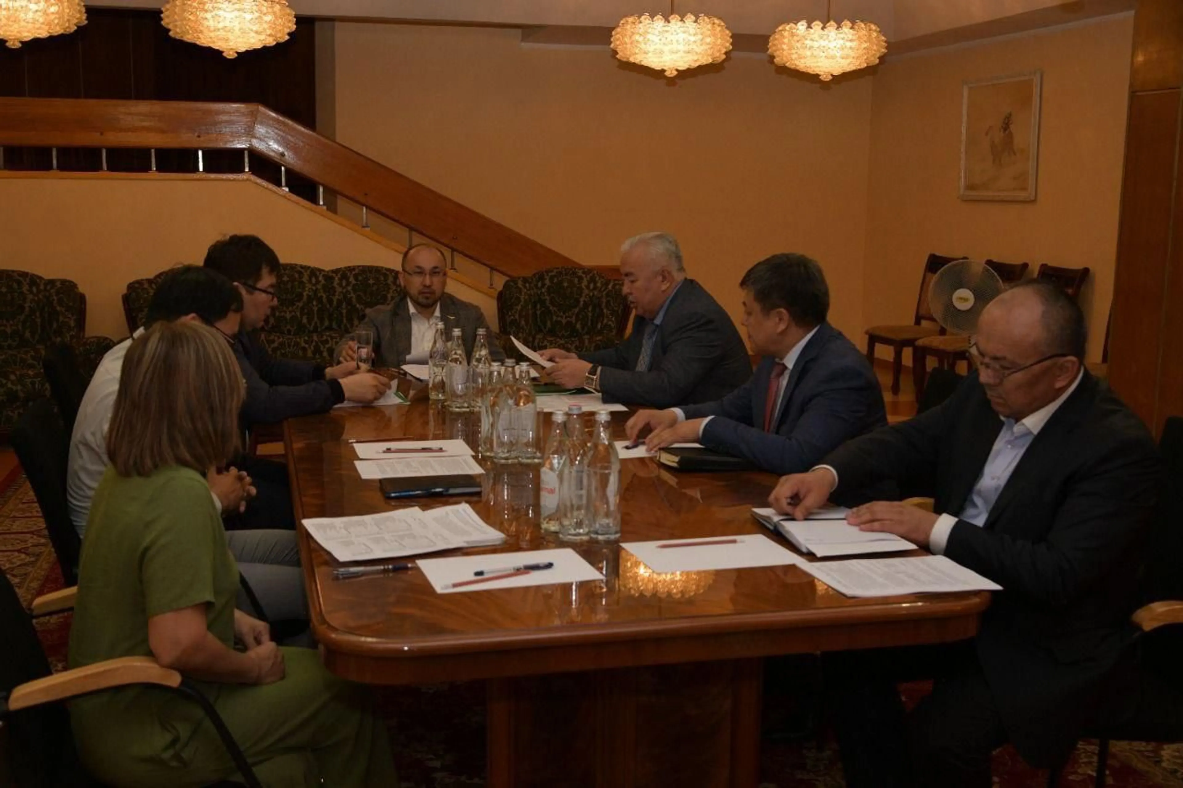 Капитал - Работникам пяти организаций культуры повысят зарплату на 75%