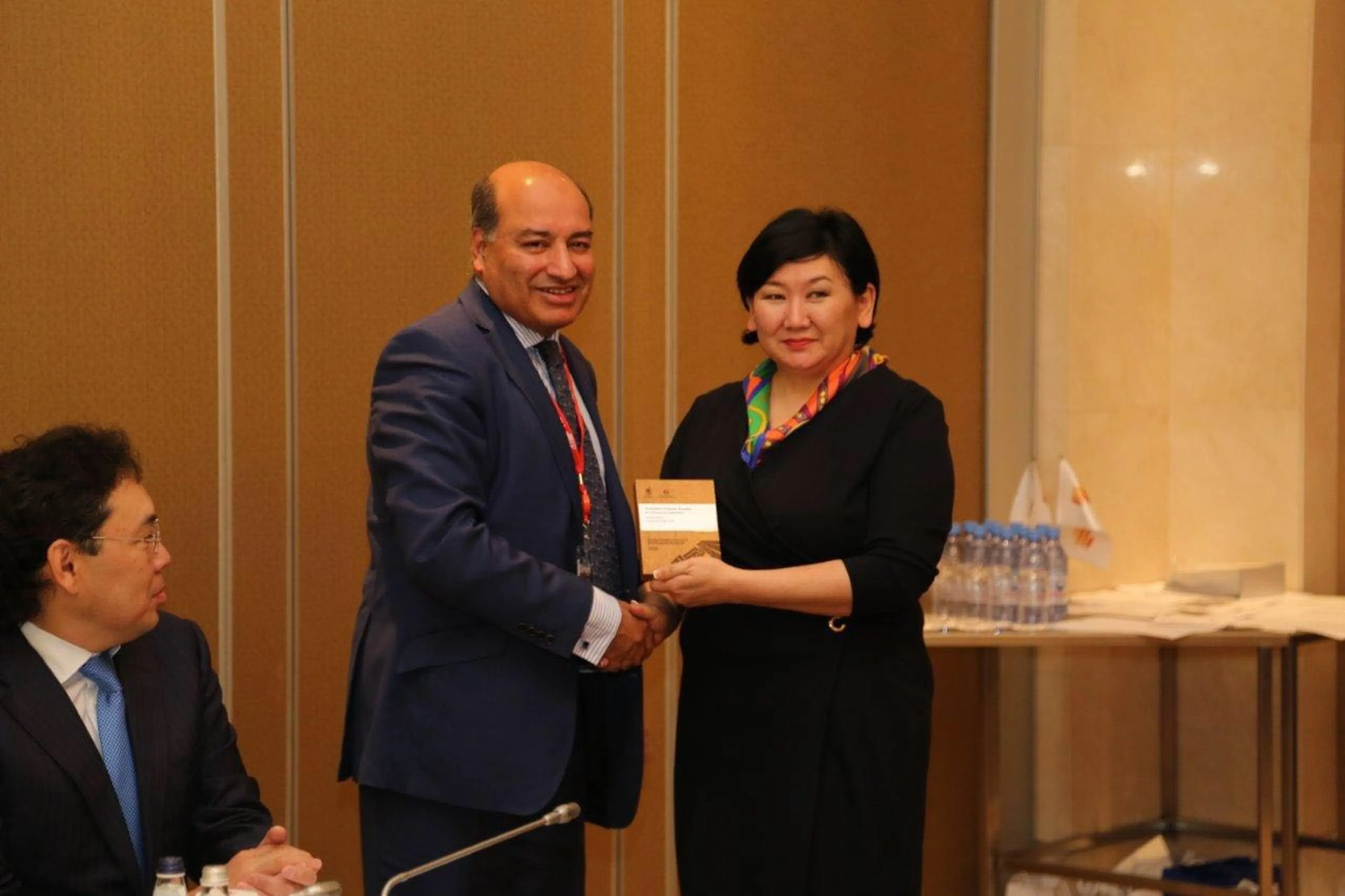 Капитал - Ляззат Ибрагимова получила награду ЕБРР