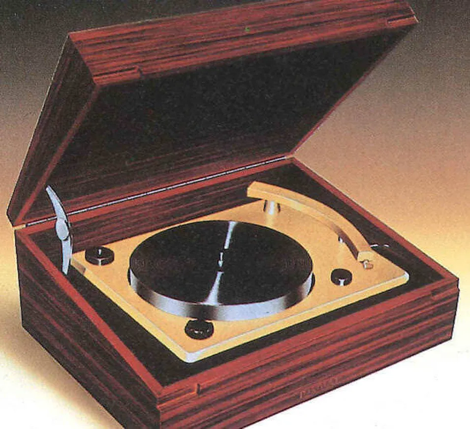 Виниловый проигрыватель&nbsp;