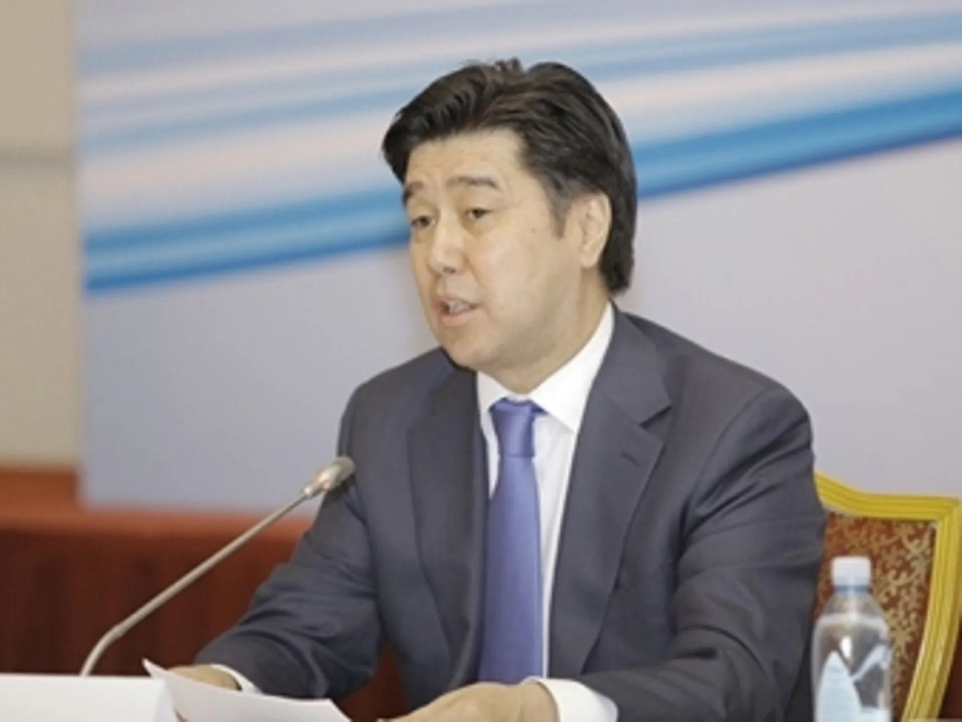 Капитал - В сентябре решится судьба чиновников, не прошедших тестирование