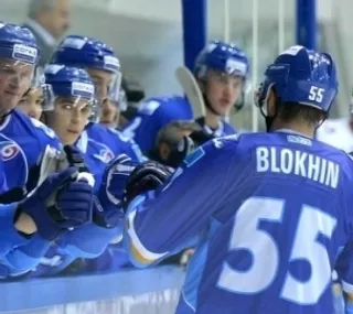 Капитал - «Барыс» одержал трудную победу над «Локомотивом»