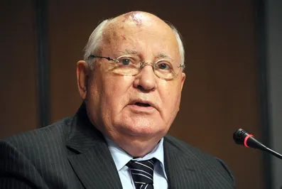 Михаил Горбачев попал в больницу