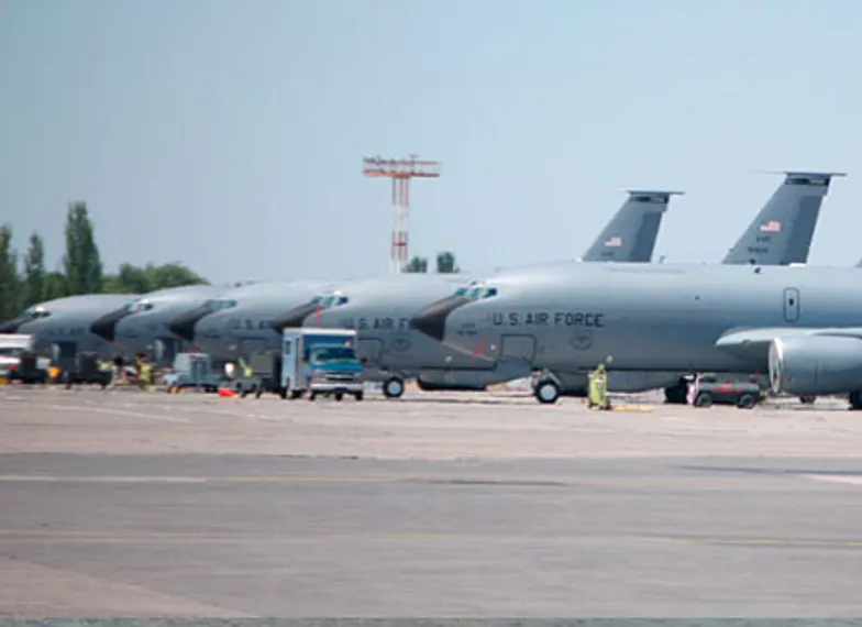 Капитал - Международный авиахаб возместит потери от вывода базы Манас