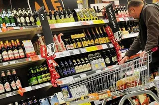 Капитал - В РК повышены минимальные цены на алкоголь