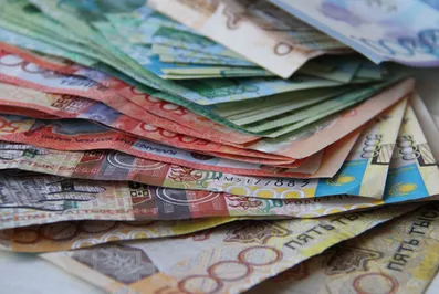 Госдолг Казахстана вырос с начала года на 571,3 млрд