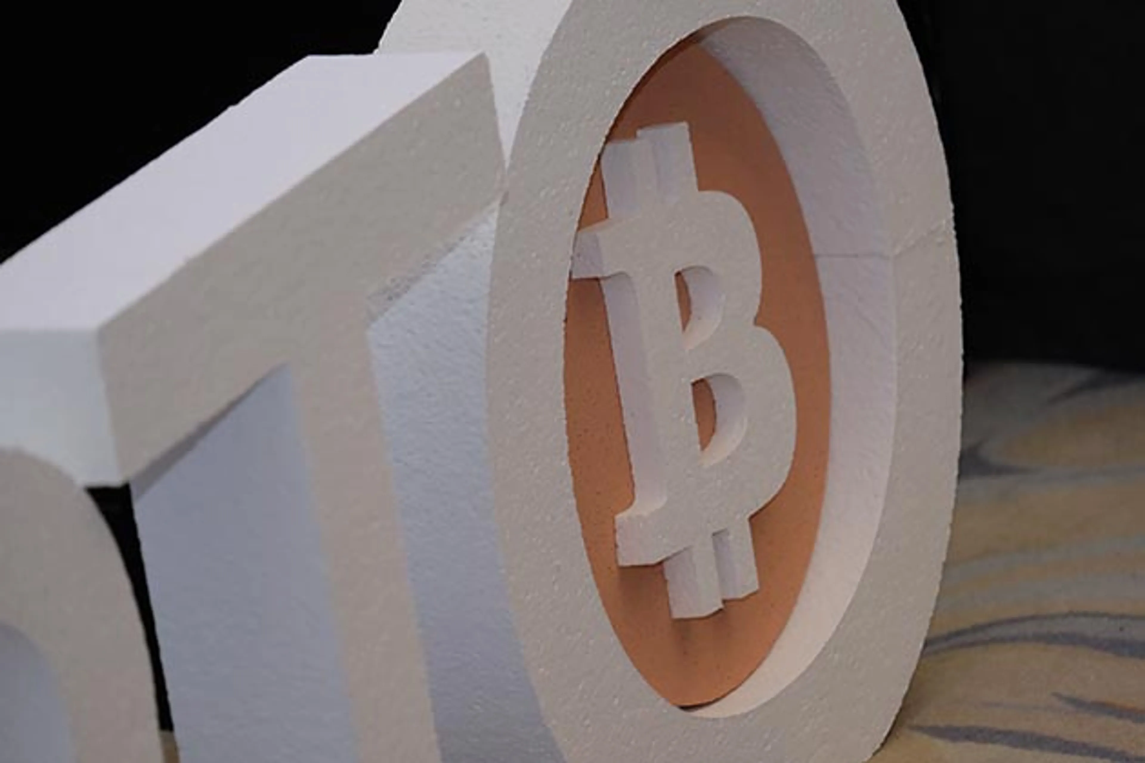 Капитал - Заменит ли Bitcoin золото