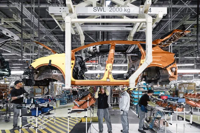 Nissan отходит от планов Карлоса Гона