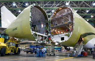 Капитал - Бразильский регулятор одобрил сделку Boeing и Embraer