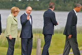 Капитал - Россия остается членом Большой восьмерки