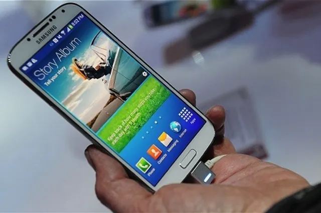 Galaxy S5 будет реагировать на движение головы