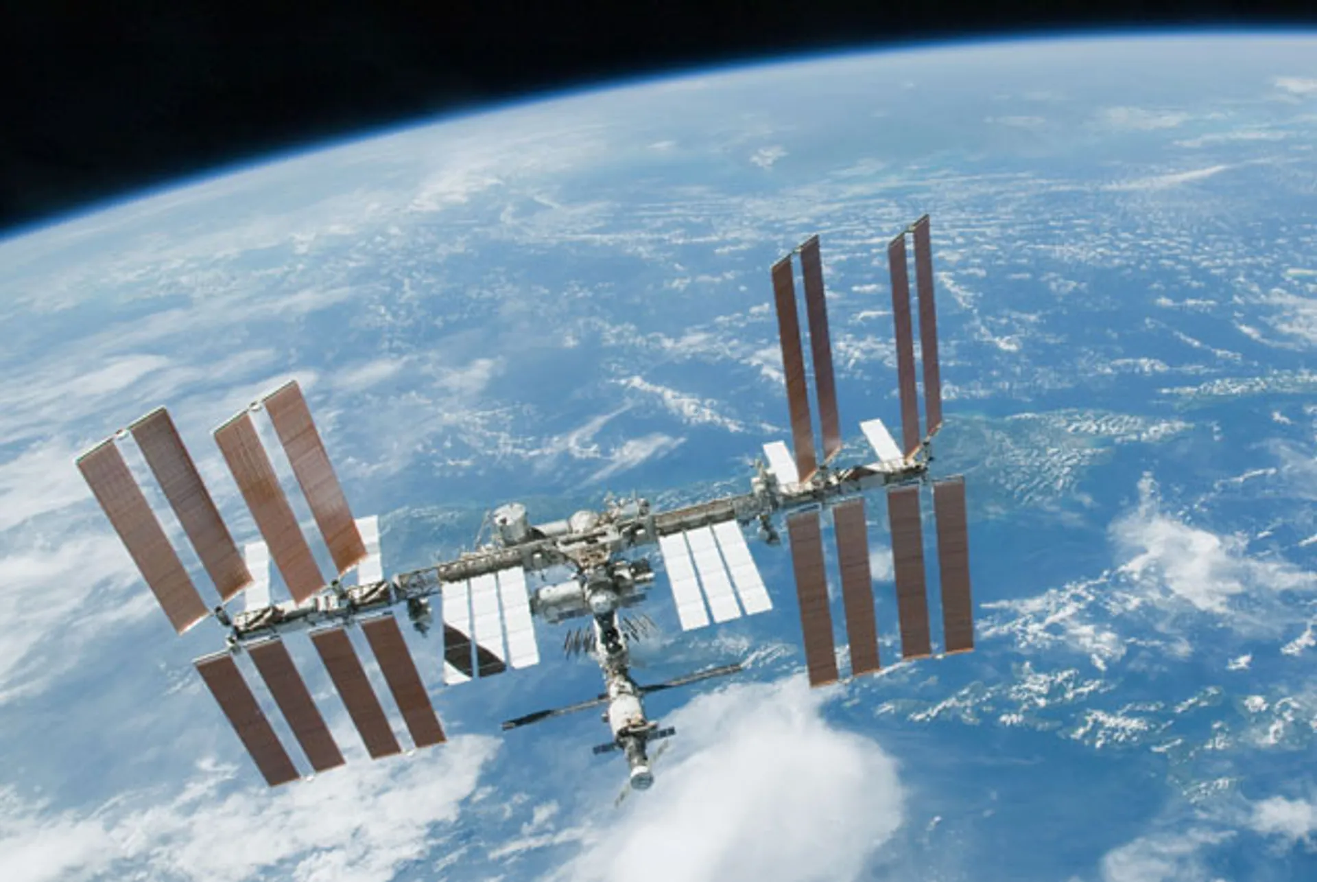 Капитал - Казахстанский космонавт полетит на МКС