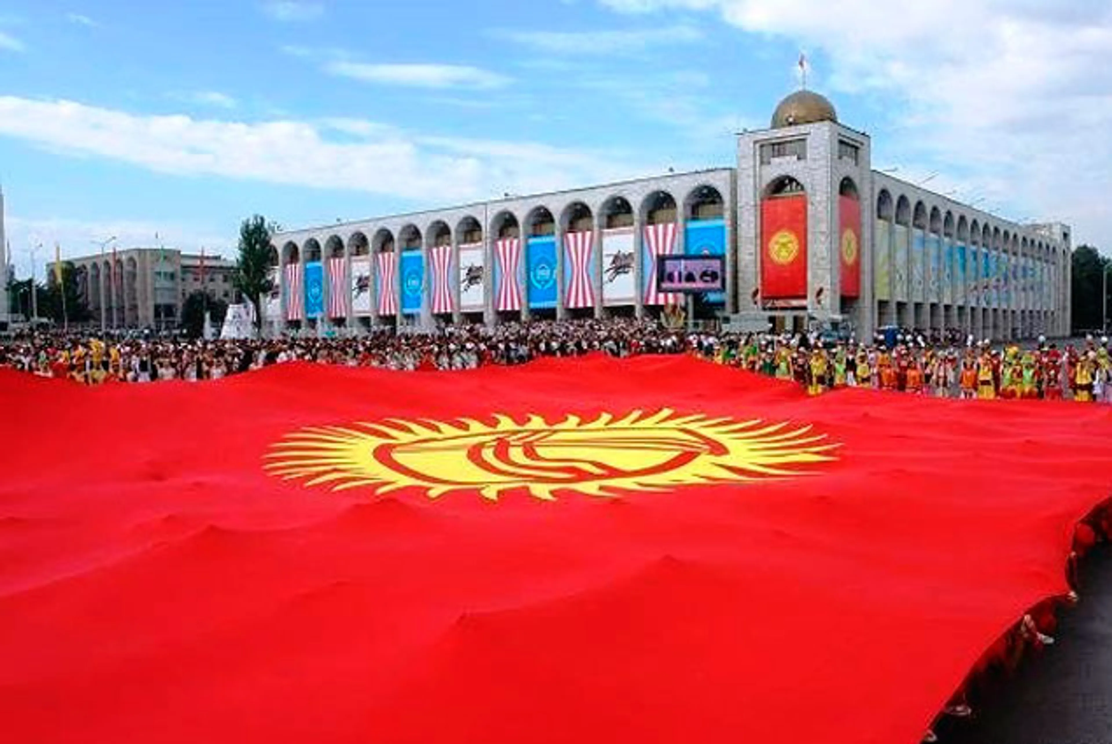 Капитал - Кыргызстан выработал единые нормы техрегулирования с ТС