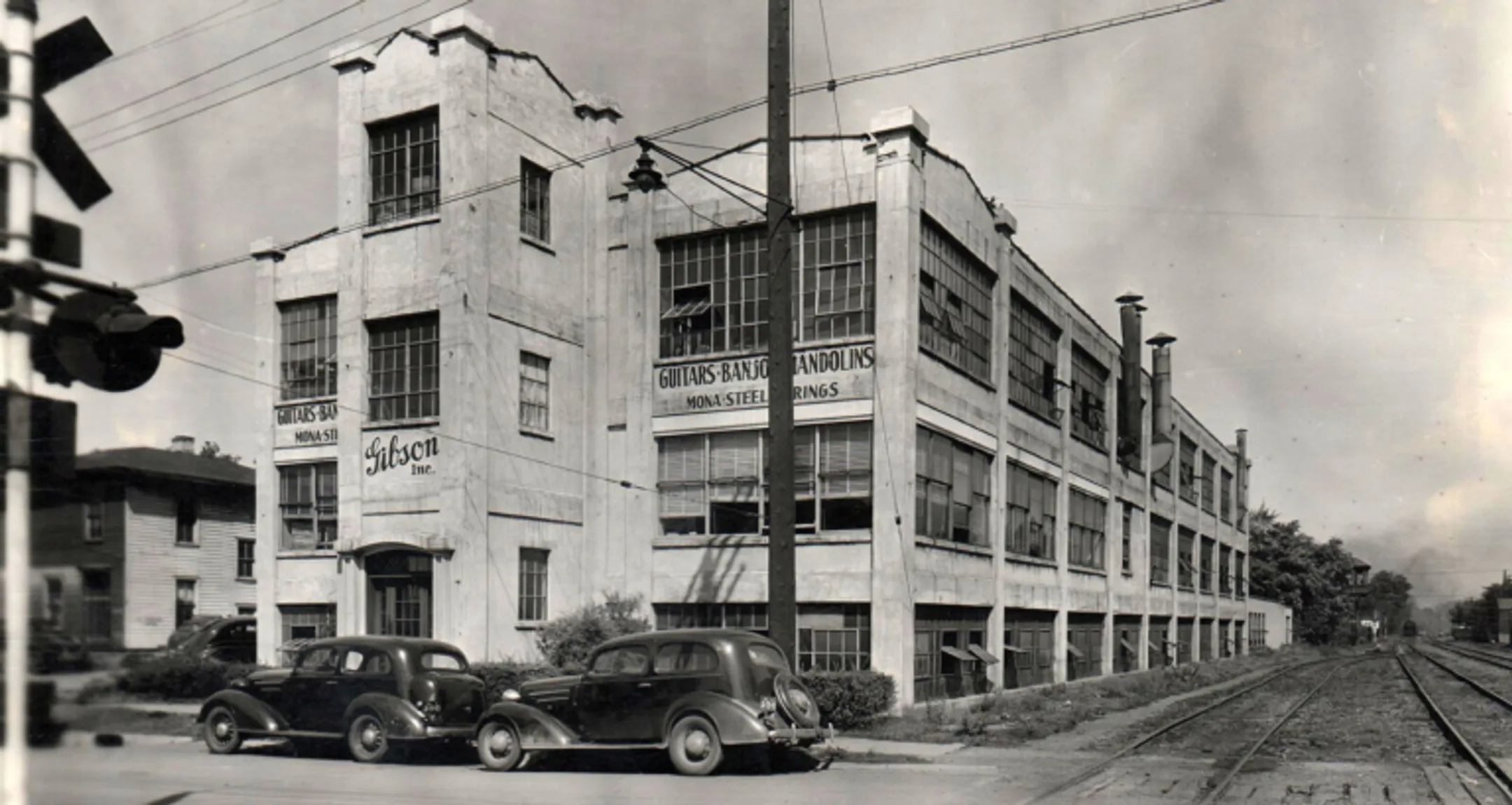 Фабрика Gibson